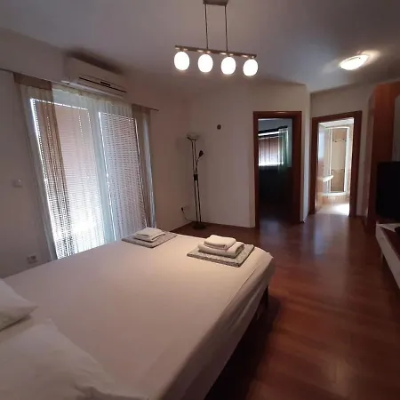 Coco Apartment *